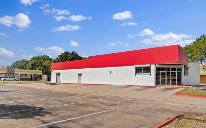 Pictures of Retail property located at 1259 Bobby Rush Blvd, Jackson, MS 39209 for sales - image #1