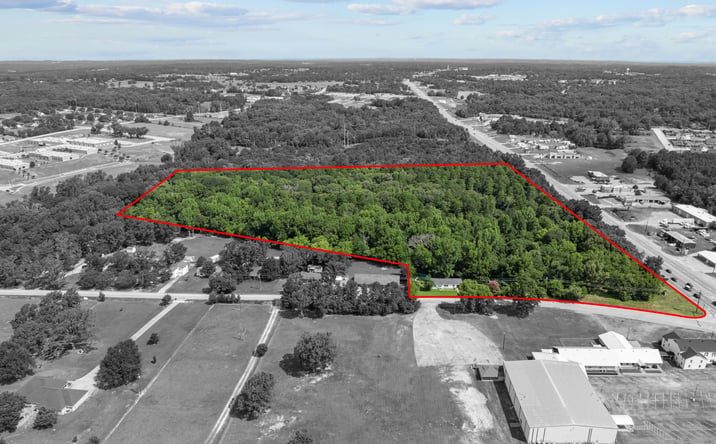 Pictures of Land property located at South Main Street, Lindale, TX 75771 for sales - image #1