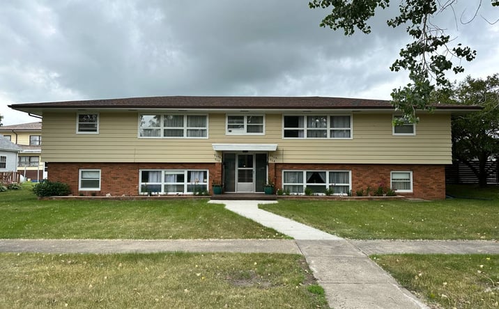 Pictures of Mixed Use property located at 904 Cedar Ave, Harvey, ND 58341 for sales - image #1