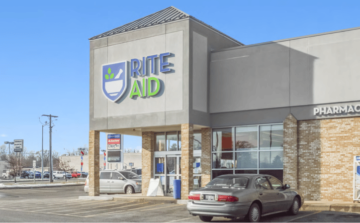 Pictures of Retail property located at 102 N Centerville St, Sturgis, MI 49091 for sales - image #1