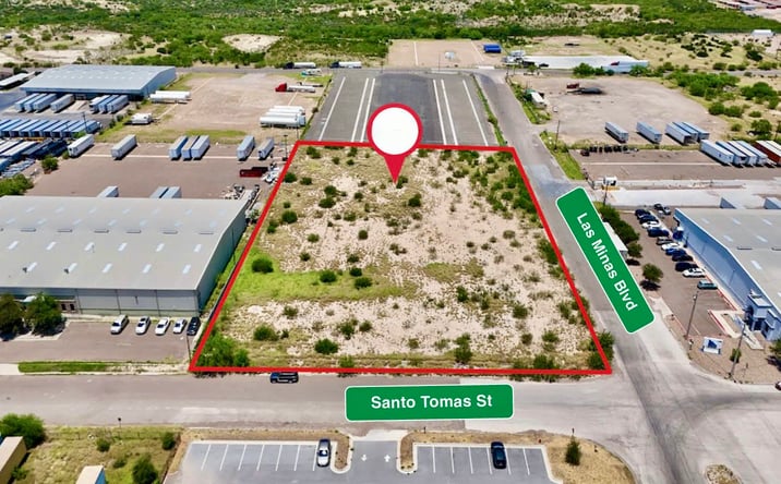 Pictures of Land property located at 1022 Santo Tomas St, Laredo, TX 78045 for sales - image #1