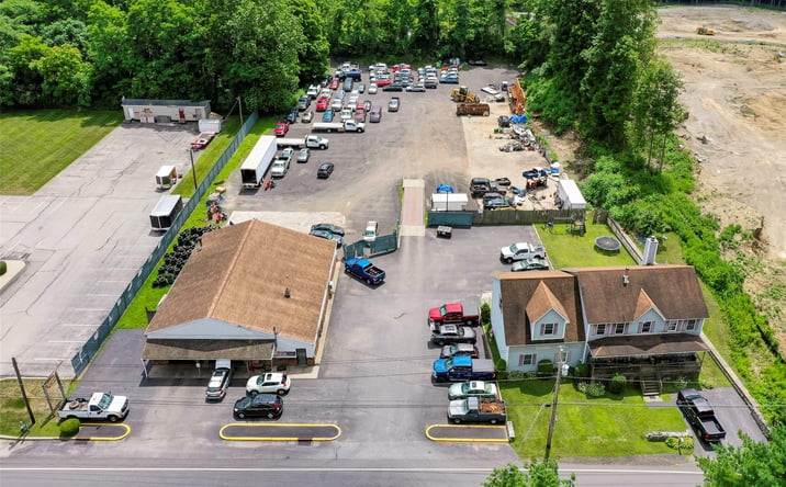Pictures of Mixed Use, Retail, Industrial property located at 300 Beekman Poughquag Road 2, Beekman, NY 12570 for sales - image #1