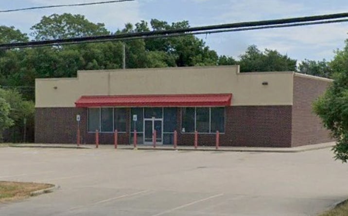 Pictures of Retail property located at 6655 S Peoria Ave, Tulsa, OK 74136 for sales - image #1