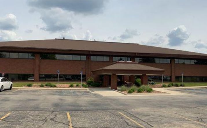 Pictures of Office property located at 2959 Lucerne Dr SE, Grand Rapids, MI 49546 for sales - image #1