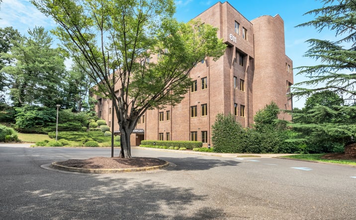 Pictures of Office property located at 611 S Carlin Springs Rd Suite 504/506, Arlington, VA 22204 for sales - image #1