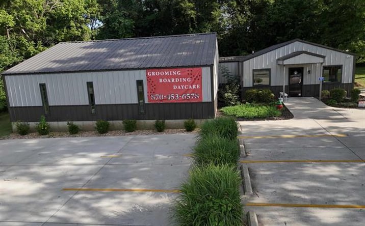 Pictures of Mixed Use, Office, Special Purpose property located at 702 E Main St, Flippin, AR 72634 for sales - image #1