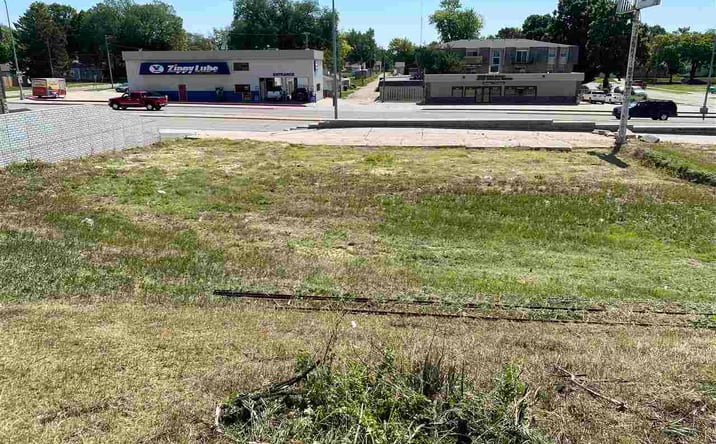 Pictures of Land property located at 503,507 N 13th, Norfolk, NE 68701 for sales - image #1