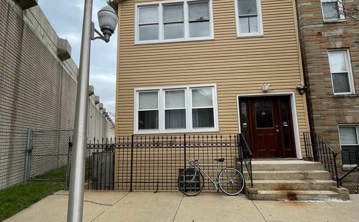 Pictures of Multifamily property located at 2567 S Emerald Avenue, Chicago, IL 60616 for sales - image #1