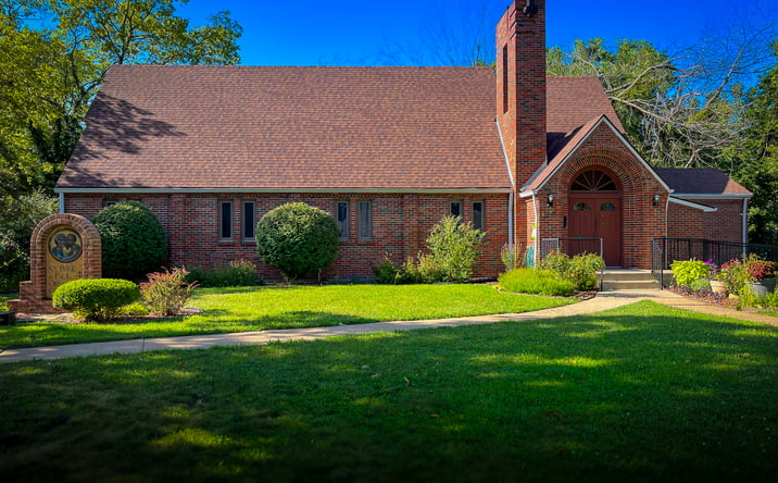 Pictures of Special Purpose property located at 2516 SW Huntoon ST, Topeka, KS 66604 for sales - image #1