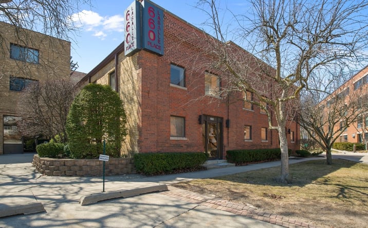 Pictures of Office property located at 660 La Salle Place, Highland Park, IL 60035 for sales - image #1