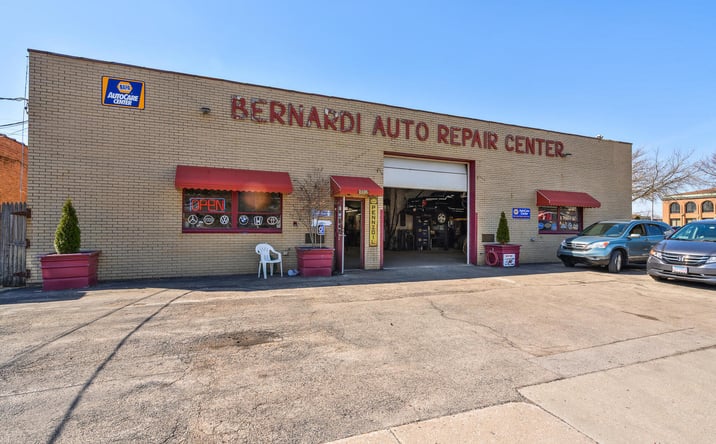 Pictures of Multifamily, Retail, Mixed Use property located at 2648-2666 Waukegan Avenue, Highland Park, IL 60035 for sales - image #1