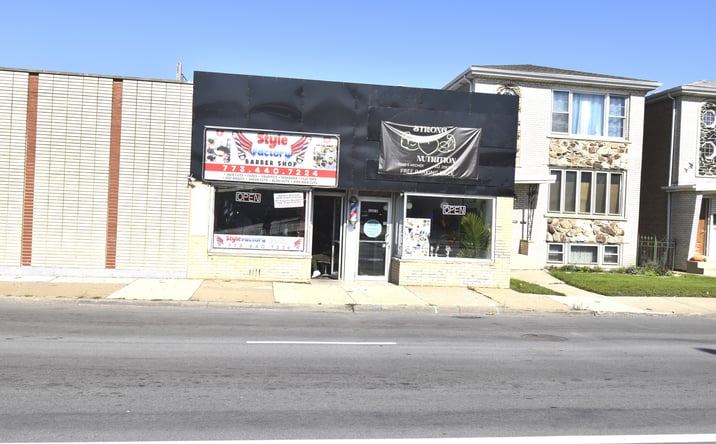 Pictures of Office, Retail property located at 6140 S Archer Avenue, Chicago, IL 60638 for sales - image #1