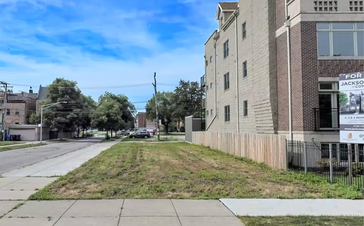 Pictures of Land property located at 1453 E 65th Place, Chicago, IL 60637 for sales - image #1