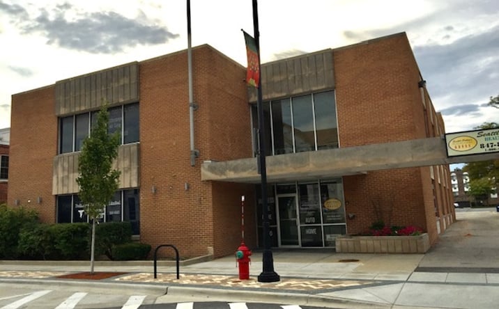 Pictures of Mixed Use property located at 770 LEE Street, Des Plaines, IL 60016 for sales - image #1