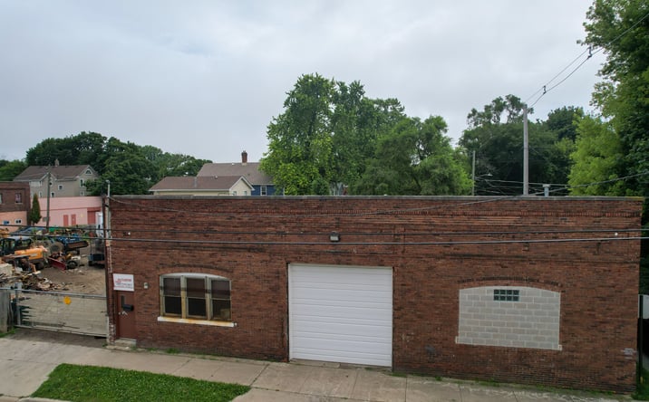 Pictures of Business for Sale, Retail property located at 509 May Street, Waukegan, IL 60085 for sales - image #1