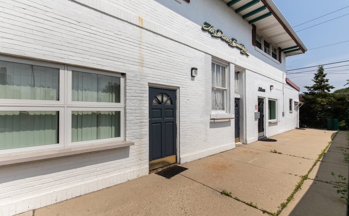 Pictures of Retail property located at 1330 Webford Avenue, Des Plaines, IL 60016 for sales - image #1
