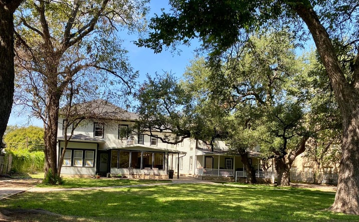 Pictures of Hospitality property located at 205 SW Barnard St, Glen Rose, TX 76043 for sales - image #1