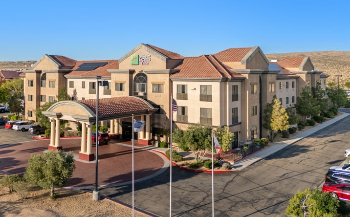 Pictures of Hospitality property located at 2700 Lenwood Rd, Barstow, CA 92311 for sales - image #1