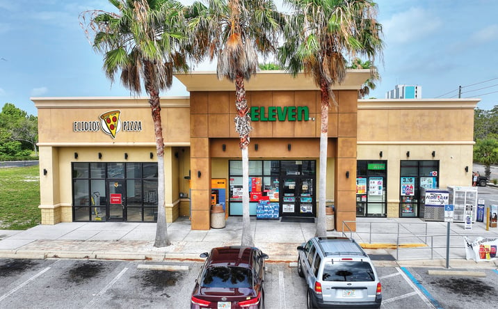 Pictures of Retail property located at 800 S. Missouri Avenue, Clearwater, FL 33756 for sales - image #1