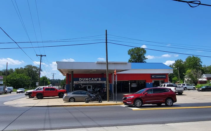 Pictures of Office property located at 433 S Main St, Marion, KY 42064 for sales - image #1