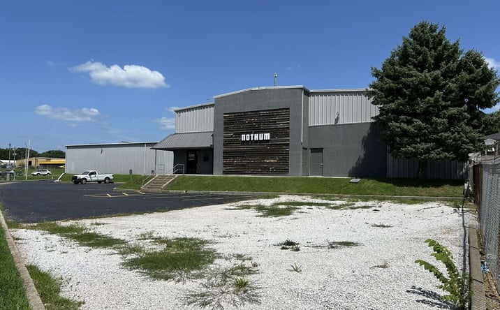 Pictures of Industrial property located at 631 S Kansas Ave, Springfield, MO 65802 for sales - image #1