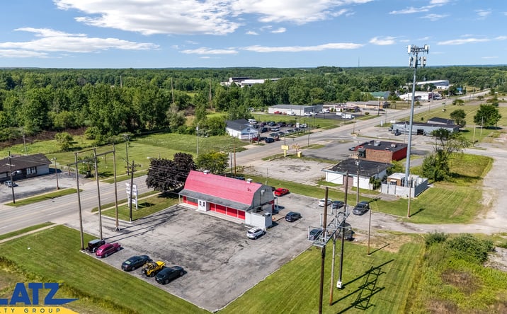 Pictures of Retail property located at 2600 W Market St, Warren, OH 44485 for sales - image #1