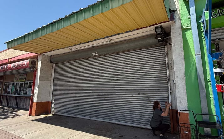 Pictures of Retail property located at 521 S Stanton St, El Paso, TX 79901 for sales - image #1