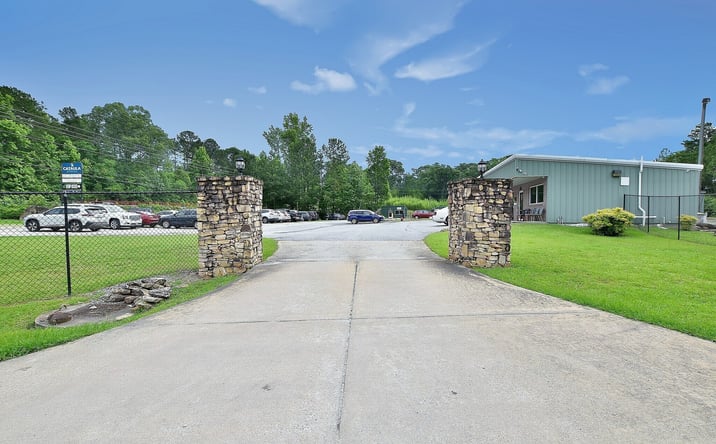 Pictures of Self Storage property located at 33 Macon Dr, Cataula, GA 31804 for sales - image #1