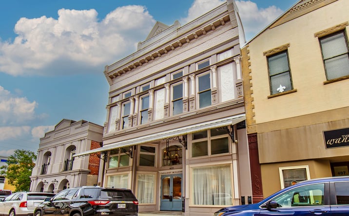 Pictures of Retail, Office, Mixed Use property located at 405 W 3rd St, Thibodaux, LA 70301 for sales - image #1
