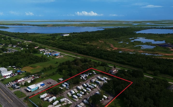 Pictures of Land, Mobile Home Park, Special Purpose property located at 6127 Hwy 6, Hitchcock, TX 77563 for sales - image #1