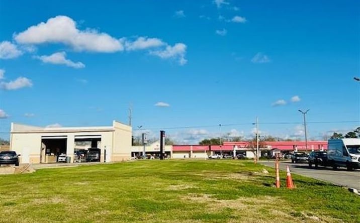 Pictures of Land property located at 1605 Ruth Street, Sulphur, LA 70663 for sales - image #1