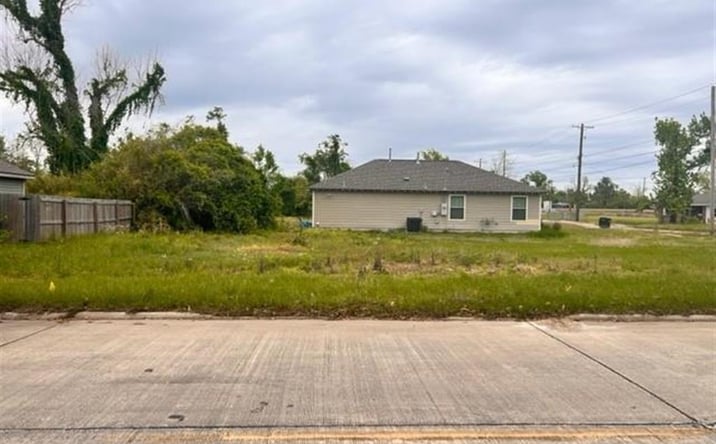 Pictures of Land, Multifamily property located at 0 Church & Moss Street, Lake Charles, LA 70601 for sales - image #1