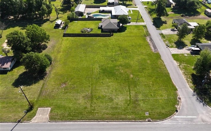 Pictures of Land property located at 5927 Nelson Road, Lake Charles, LA 70605 for sales - image #1