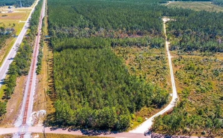 Pictures of Land property located at 1 Pilgrim Rest Road, Dequincy, LA 70633 for sales - image #1