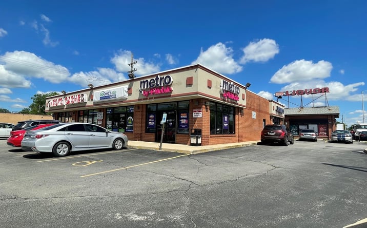 Pictures of Retail property located at 3200 West 159th Street, Markham, IL 60428 for sales - image #1