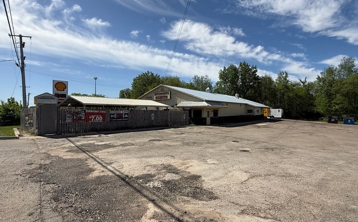 Pictures of Mixed Use property located at 2143 - 2145 W Galena Avenue, Freeport, IL 61032 for sales - image #1