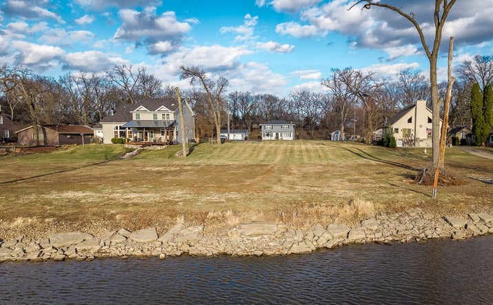 Pictures of Land property located at 99xx Queen Oaks Drive, Machesney Park, IL 61115 for sales - image #1