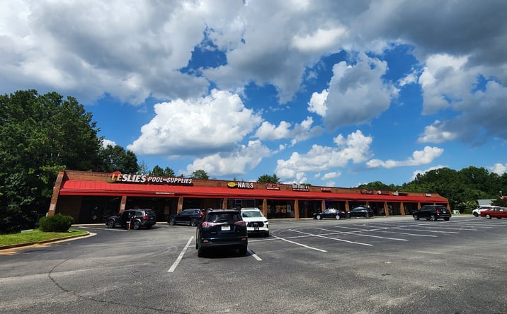 Pictures of Mixed Use, Retail property located at 5222 N Henry Blvd, Stockbridge, GA 30281 for sales - image #1