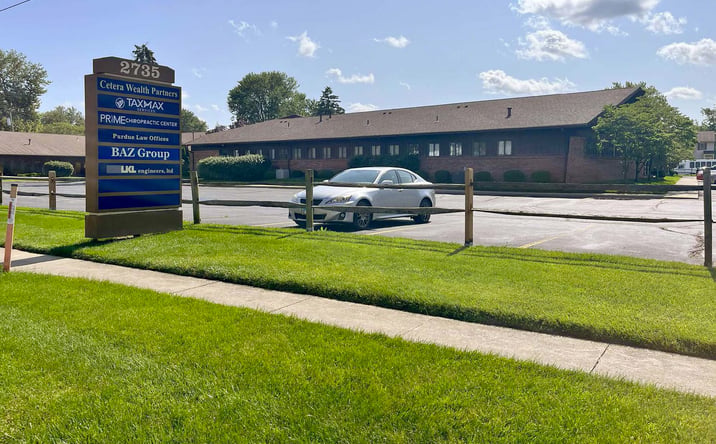 Pictures of Office property located at 2735 N Holland Sylvania Rd, Toledo, OH 43615 for sales - image #1