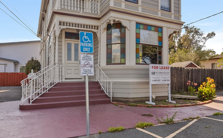 Pictures of Mixed Use property located at 2242 Washington Ave, San Leandro, CA 94577 for sales - image #1