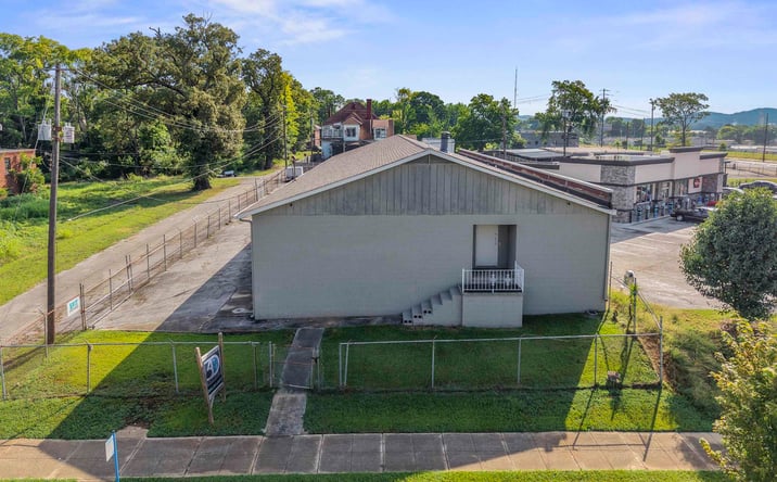 Pictures of Industrial, Mixed Use property located at 1215 31st St N, Birmingham, AL 35234 for sales - image #1