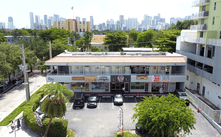 Pictures of Office, Retail property located at 237 NW 12th Ave, Miami, FL 33128 for sales - image #1