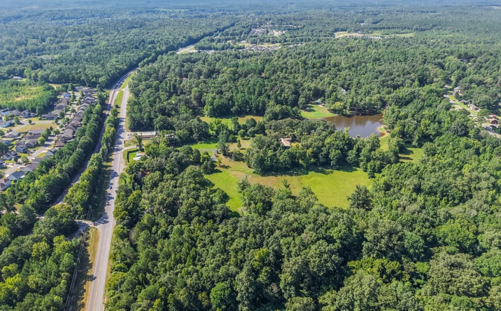 Pictures of Land property located at HWY 31 Calera, Calera, AL 35040 for sales - image #1