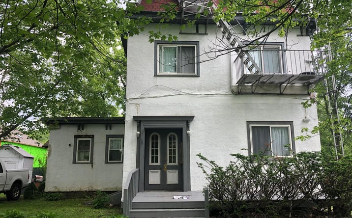 Pictures of Multifamily property located at 203 Center Street, Staten Island, NY 10306 for sales - image #1