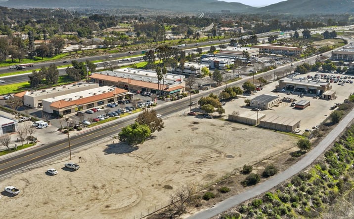Pictures of Land property located at 28879 Old Town Front St, Temecula, CA 92590 for sales - image #1