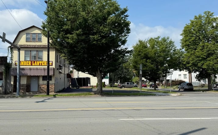 Pictures of Retail, Multifamily property located at 430 Market St, Kingston, PA 18704 for sales - image #1