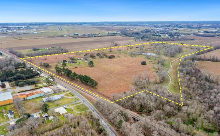 Pictures of Land property located at 1850 Old Spanish Trail Hwy S, Saint Martinville, LA 70582 for sales - image #1