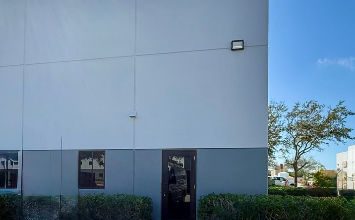 Pictures of Industrial, Office, Retail property located at 8821 Business Park Dr, Fort Myers, FL 33912 for sales - image #1