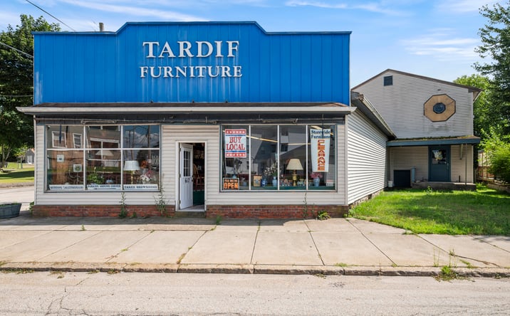 Pictures of Retail property located at 617 Elm St, Woonsocket, RI 02895 for sales - image #1