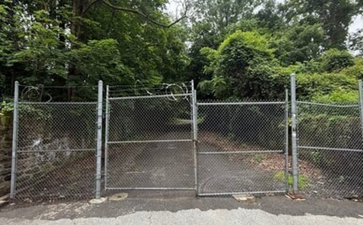 Pictures of Land property located at 736 W Godfrey Ave, Philadelphia, PA 19126 for sales - image #1